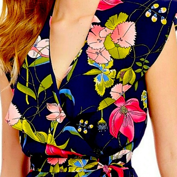 New Gianni Bini Penelope Wrap Dress - Picture 2 of 11